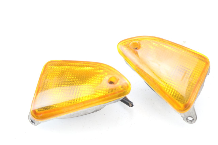 photo de DELANTERO INTERMITENTE LINHAI MONARCH 125 (2003 - 2005)