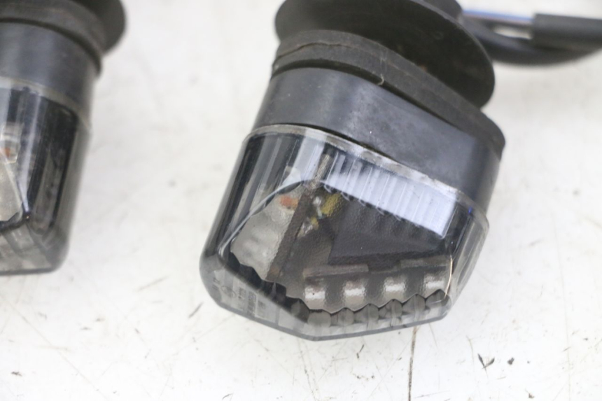 photo de DELANTERO INTERMITENTE PIAGGIO MP3 LT 300 (2010 - 2016)