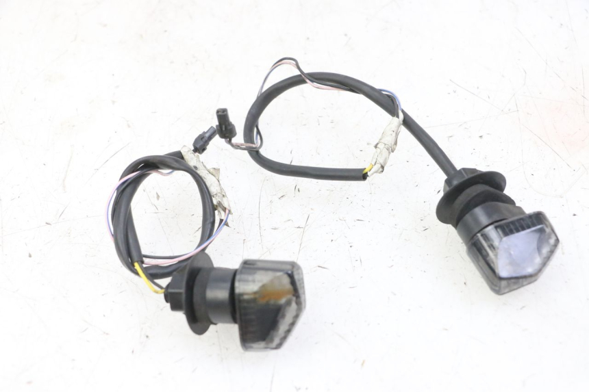 photo de DELANTERO INTERMITENTE PIAGGIO MP3 500 (2011 - 2015)