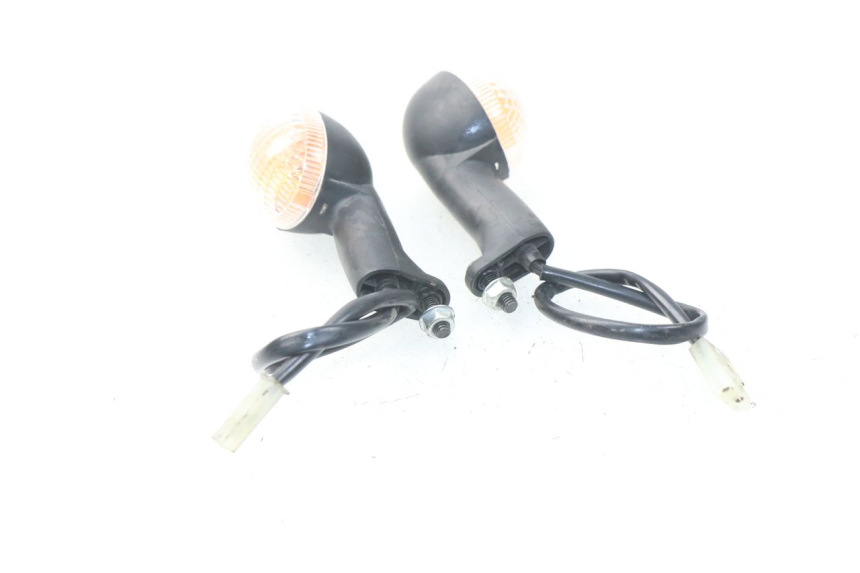 photo de INTERMITENTE DELANTERO PEUGEOT LUDIX 50 (2005 - 2007)