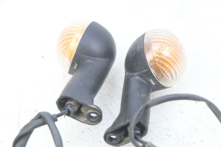 photo de INTERMITENTE DELANTERO PEUGEOT LUDIX 50 (2005 - 2007)