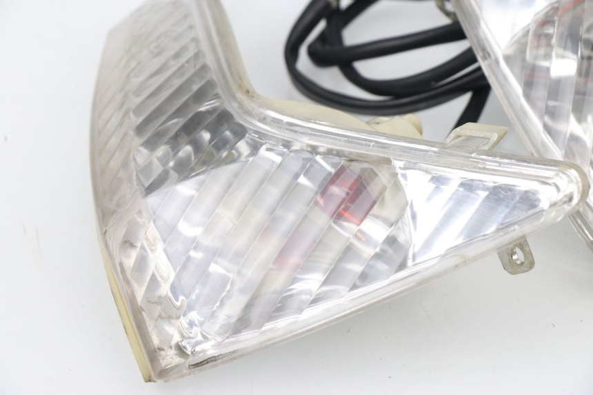 photo de DELANTERO INTERMITENTE REVATTO FUTURA GT 125 (2006 - 2008)