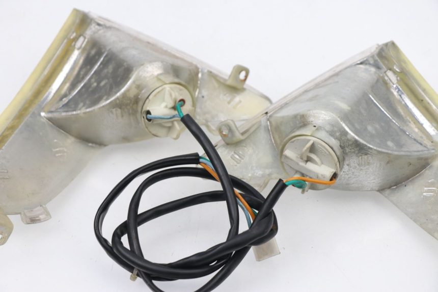 photo de DELANTERO INTERMITENTE REVATTO FUTURA GT 125 (2006 - 2008)