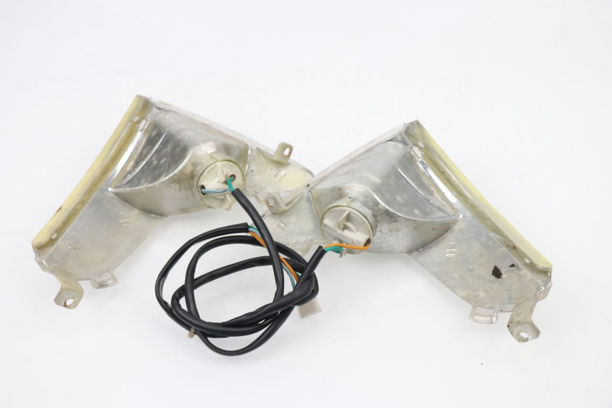 photo de DELANTERO INTERMITENTE REVATTO FUTURA GT 125 (2006 - 2008)