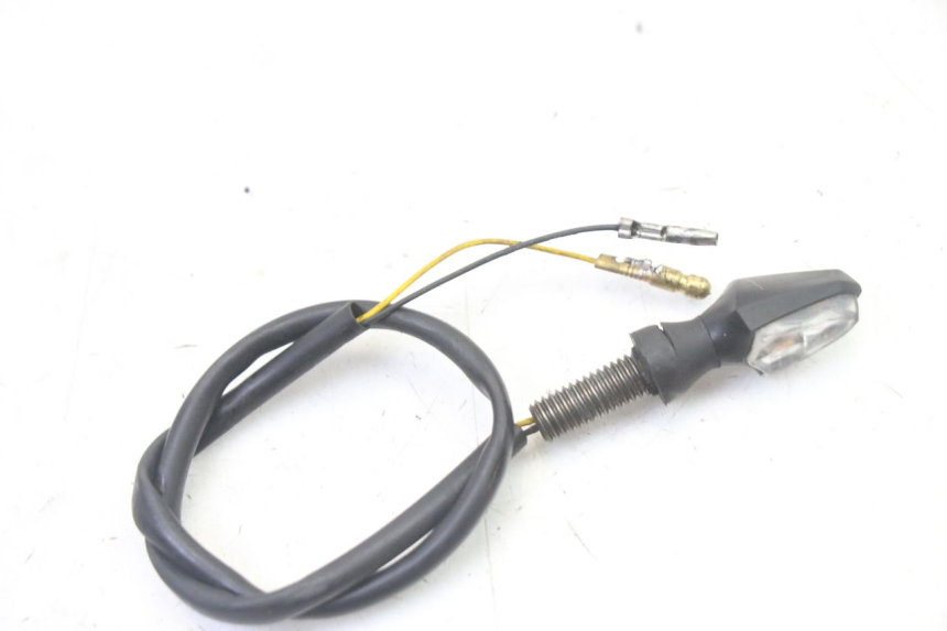 photo de DELANTERO INTERMITENTE SUZUKI SV S 650 (2003 - 2009)