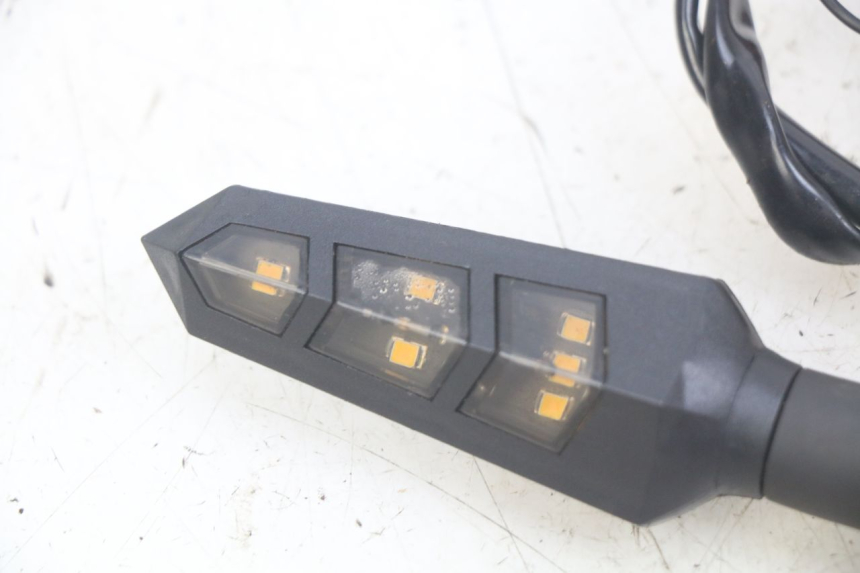 photo de INTERMITENTE DELANTERO MOTRAC URBAN 4T 50 (2016 - 2024)