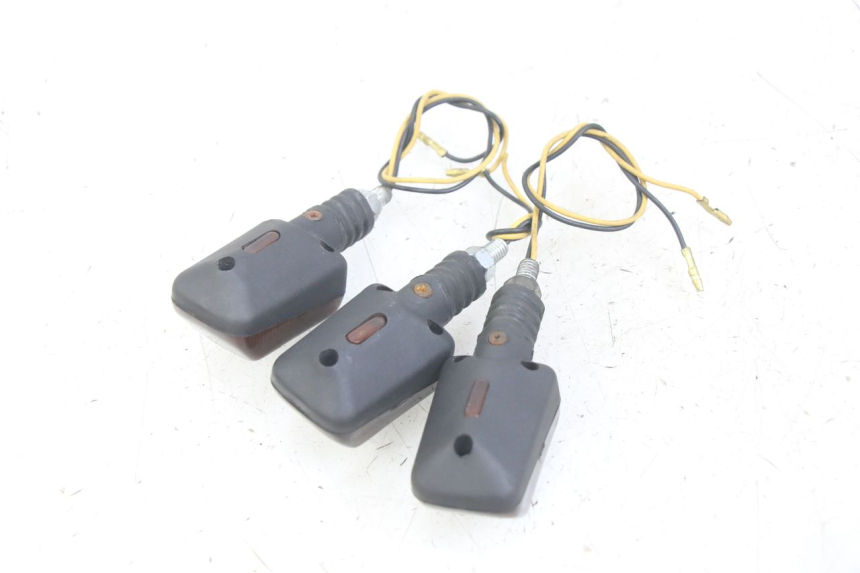 photo de DELANTERO INTERMITENTE YAMAHA XJN DIVERSION 600 (2000 - 2003)