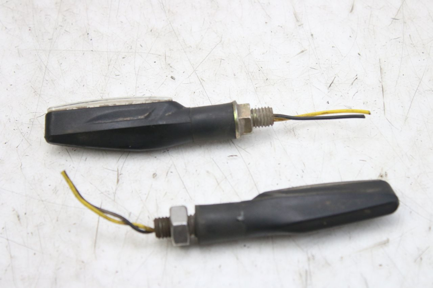 photo de INTERMITENTE DELANTERO ZHEJIANG XMOTOS XB-81 50