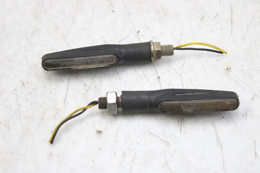 photo de INTERMITENTE DELANTERO ZHEJIANG XMOTOS XB-81 50