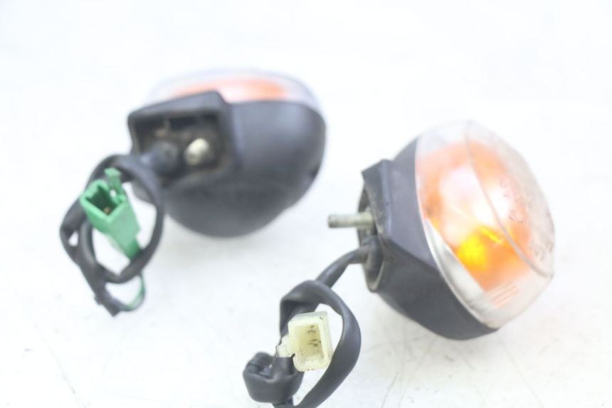 photo de INTERMITENTE DELANTERO YAMAHA BW'S EASY 50 (2013 - 2016)