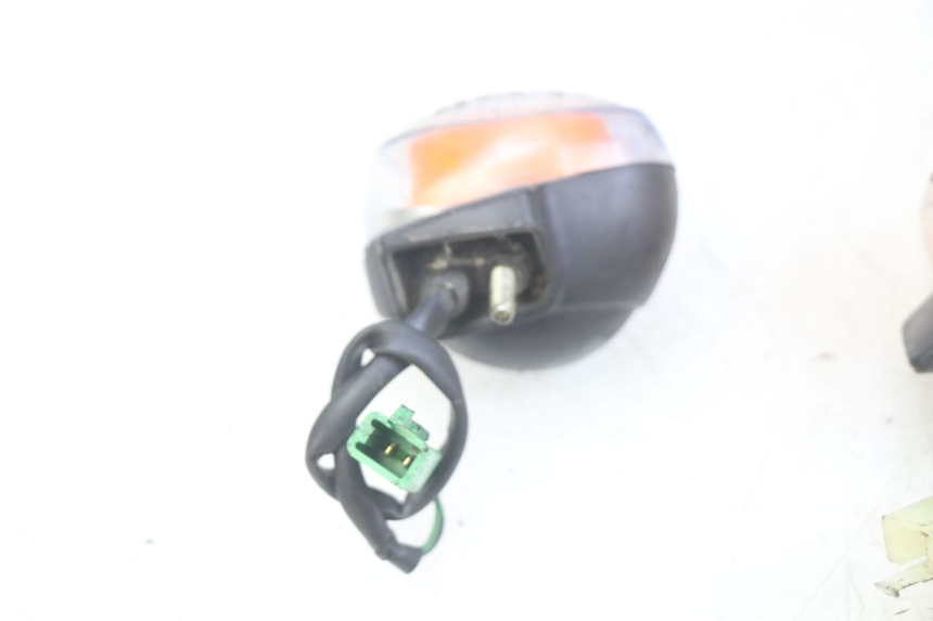 photo de INTERMITENTE DELANTERO YAMAHA BW'S EASY 50 (2013 - 2016)