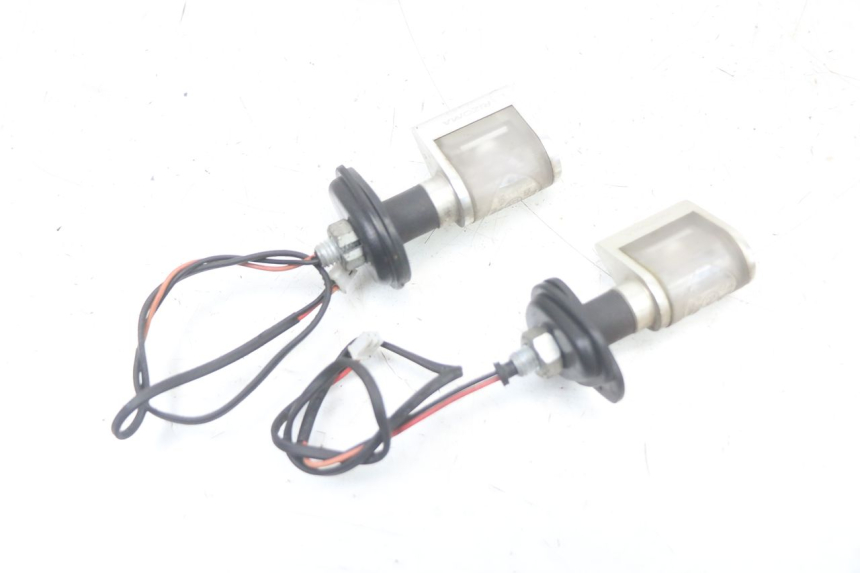 photo de DELANTERO INTERMITENTE YAMAHA XJ6 ABS 600 (2008 - 2016)