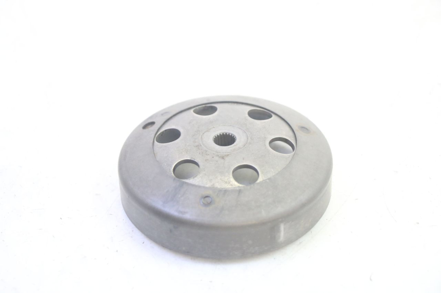 photo de CASA EMBRAGUE PEUGEOT KISBEE 4T 50 (2010 - 2017) - Detalle de la pieza