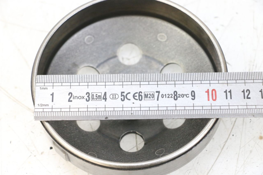 photo de CASA EMBRAGUE NECO TEMPO 4T 50 (2022 - 2026) - Detalle de la pieza