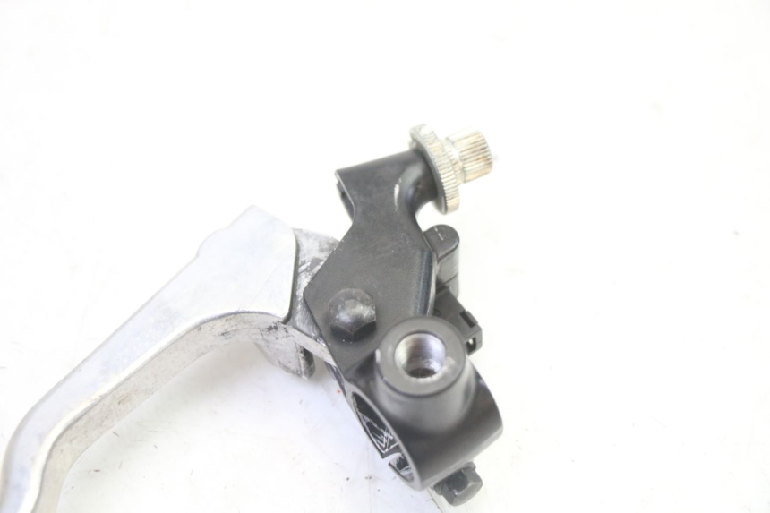 photo de SOPORTE MANETA EMBRAGUE SUZUKI GSR 750 (2011 - 2017)