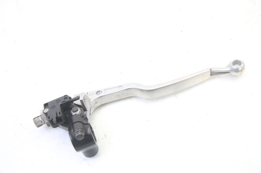 photo de SOPORTE MANETA EMBRAGUE SUZUKI GSR 750 (2011 - 2017)