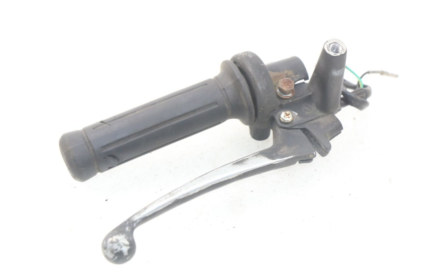 photo de SOPORTE MANETA FRENO DERECHA HONDA SCV LEAD 100 (2003 - 2007)