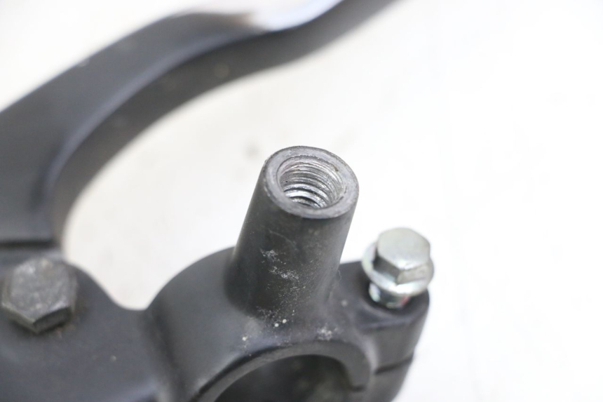 photo de SOPORTE MANETA FRENO DERECHA YAMAHA NEO'S NEOS 2T EASY 50 (2013 - 2016)