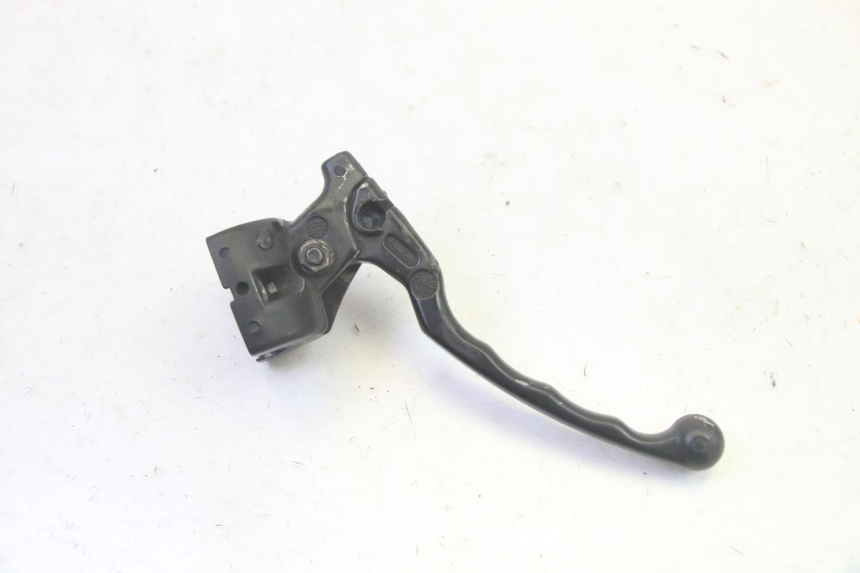 photo de SOPORTE MANETA FRENO IZQUIERDA MBK BOOSTER SPIRIT 50 (2004 - 2017) - Detalles de los puntos de fijación