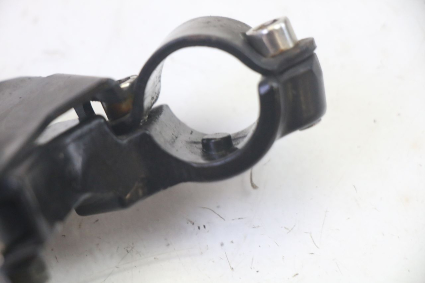 photo de PALANCA DE FRENO IZQUIERDA SYM CROX 4T 50 (2016 - 2023) - Primer plano técnico