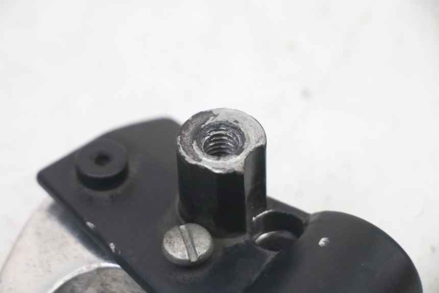 photo de SOPORTE MANETA FRENO IZQUIERDA PIAGGIO VESPA LX IE 125 (2010 - 2012)