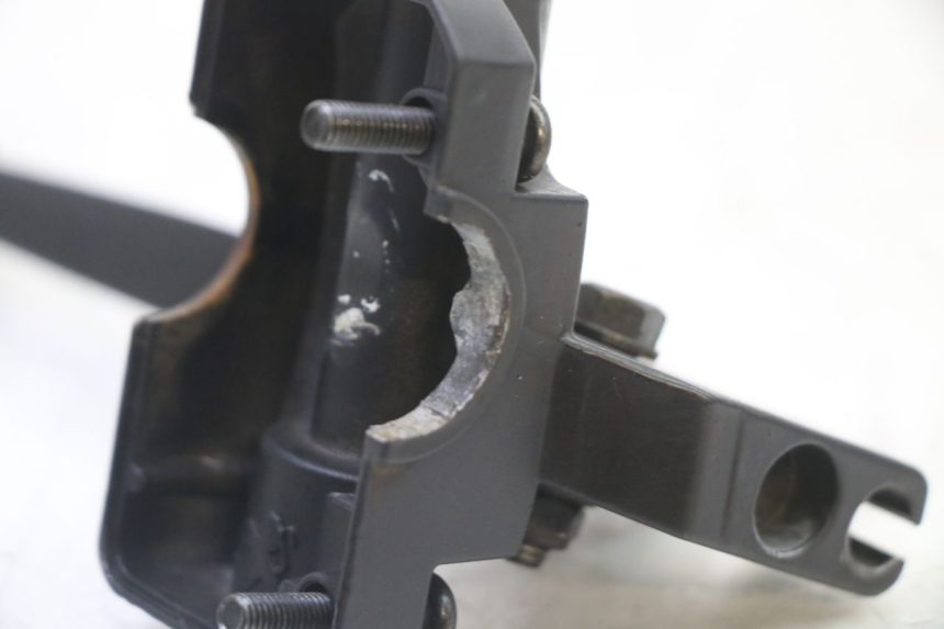 photo de SOPORTE MANETA FRENO IZQUIERDA PEUGEOT STREETZONE I 2T 50 (2018 - 2020)