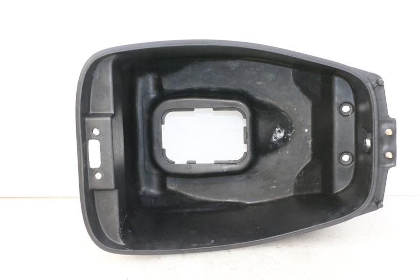 photo de ASIENTO DE ALMACENAMIENTO KYMCO AGILITY 4T 50 (2018 - 2022)