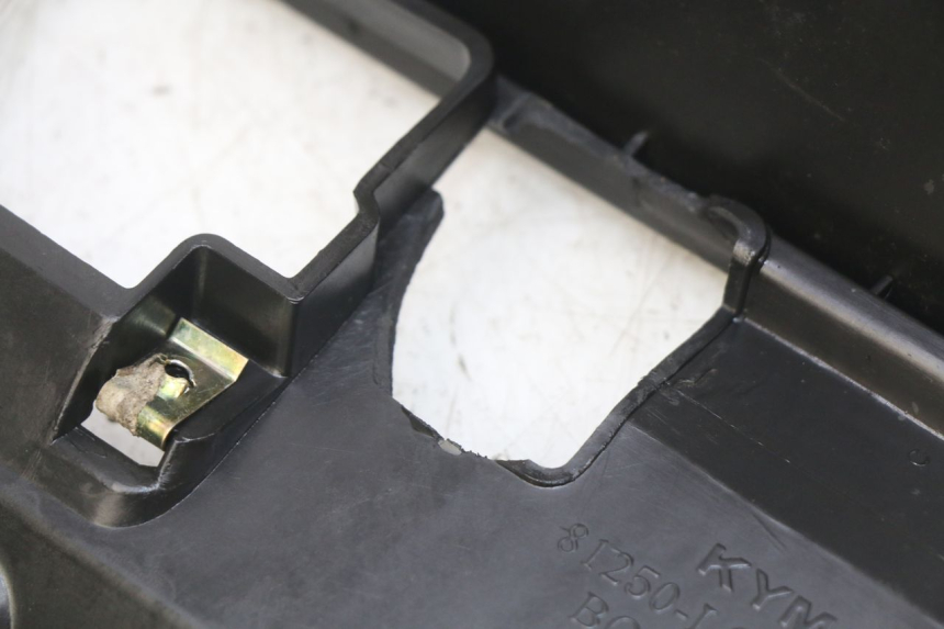 photo de CAJA DEL ASIENTO KYMCO AGILITY RS 4T 50 (2009 - 2013)