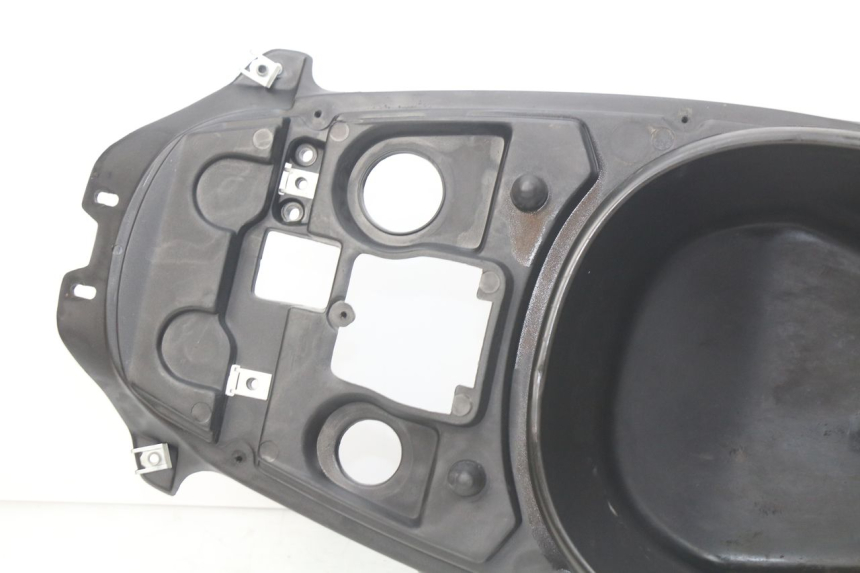 photo de CAJA DEL ASIENTO APRILIA SR LC 50 (1997 - 2004)