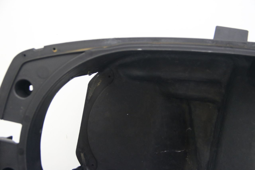 photo de CAJA DEL ASIENTO APRILIA ATLANTIC 500 (2002 - 2003)