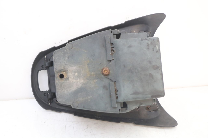 photo de ASIENTO DE ALMACENAMIENTO BMW C1 125 (2000 - 2003)