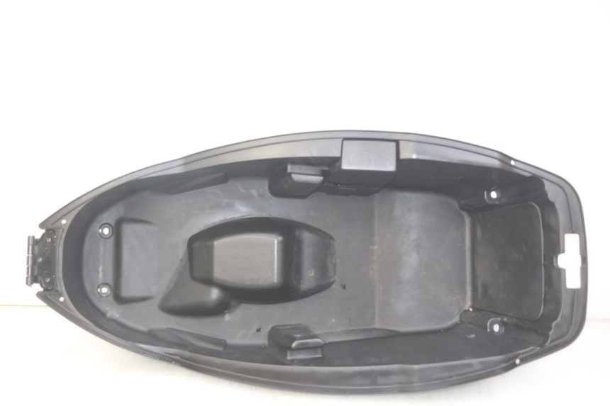 photo de ASIENTO DE ALMACENAMIENTO PEUGEOT CITYSTAR AIR 125 (2014 - 2017)