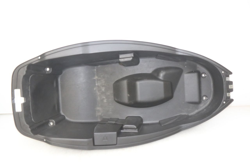photo de ASIENTO DE ALMACENAMIENTO PEUGEOT CITYSTAR 125 (2011 - 2017)