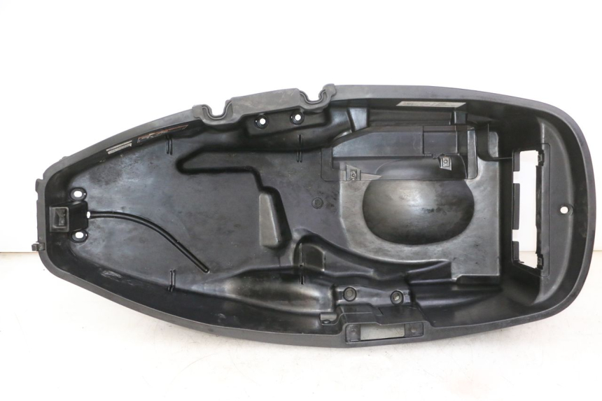 photo de ASIENTO DE ALMACENAMIENTO HONDA FES S-WING SWING ABS 125 (2007 - 2015)