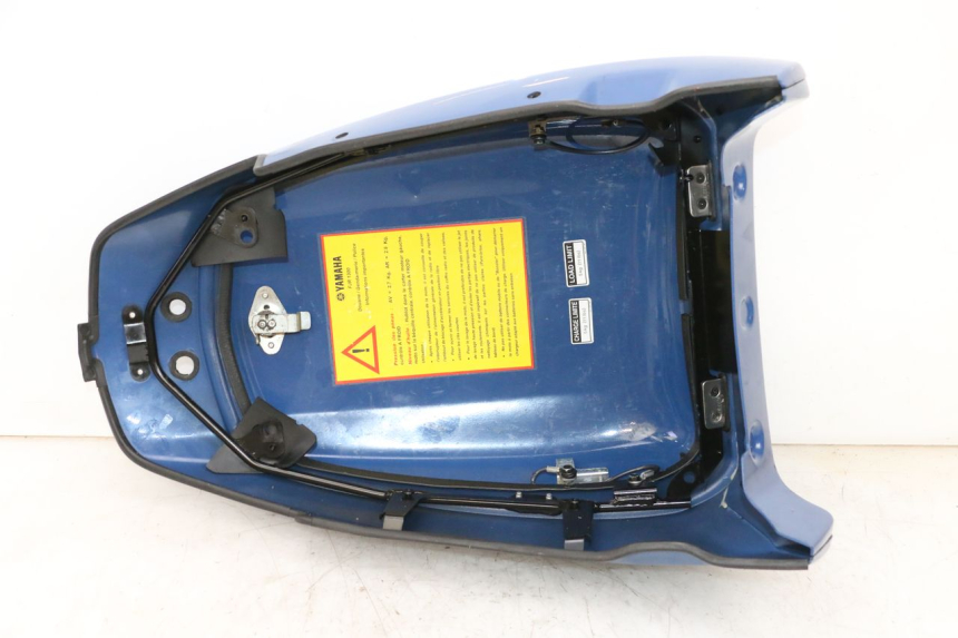 photo de ASIENTO DE ALMACENAMIENTO YAMAHA FJR ABS 1300 (2006 - 2012) - Primer plano técnico