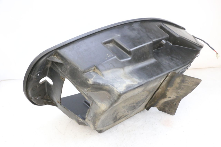 photo de ASIENTO COFRE SYM GTS EVO 125 (2009 - 2013) - Detalle de la pieza