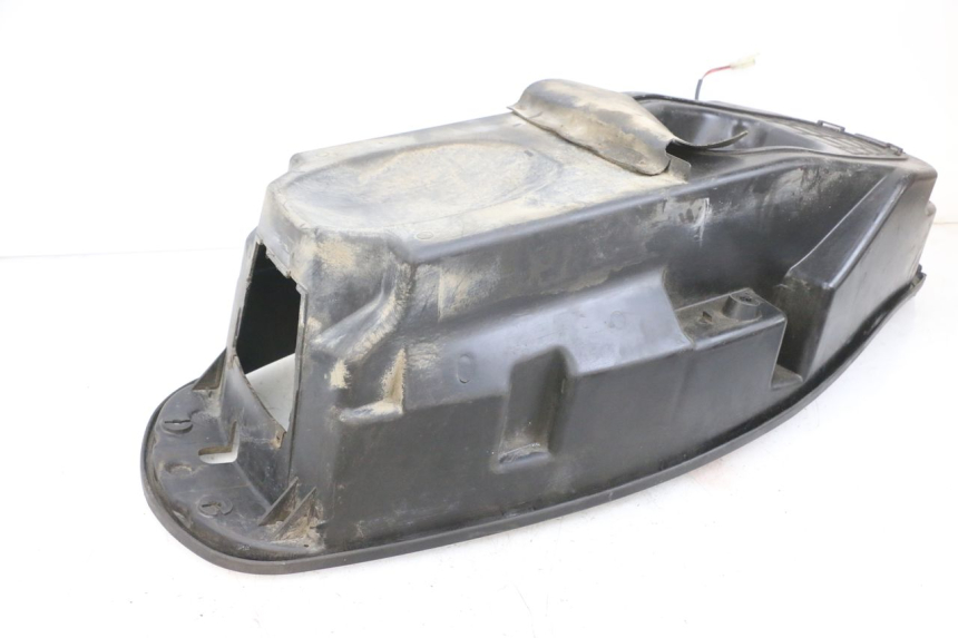 photo de ASIENTO COFRE SYM GTS EVO 125 (2009 - 2013) - Zoom estado de uso