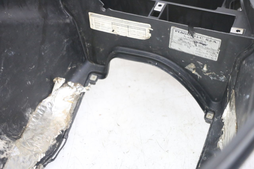 photo de ASIENTO COFRE PIAGGIO IE MP3 YOURBAN 300 (2011 - 2016)