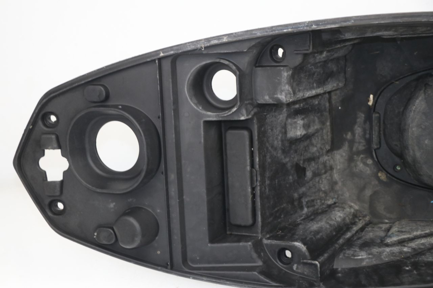 photo de ASIENTO DE ALMACENAMIENTO PEUGEOT KISBEE 2T 50 (2010 - 2017)