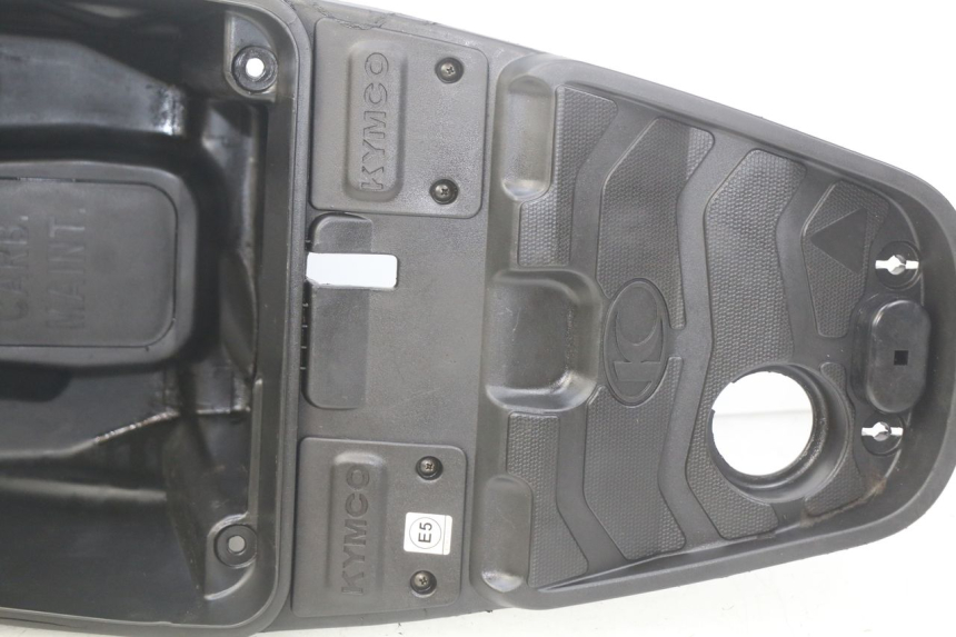 photo de ASIENTO DE ALMACENAMIENTO KYMCO AGILITY NAKED RENOUVO 4T 50 (2018 - 2020)