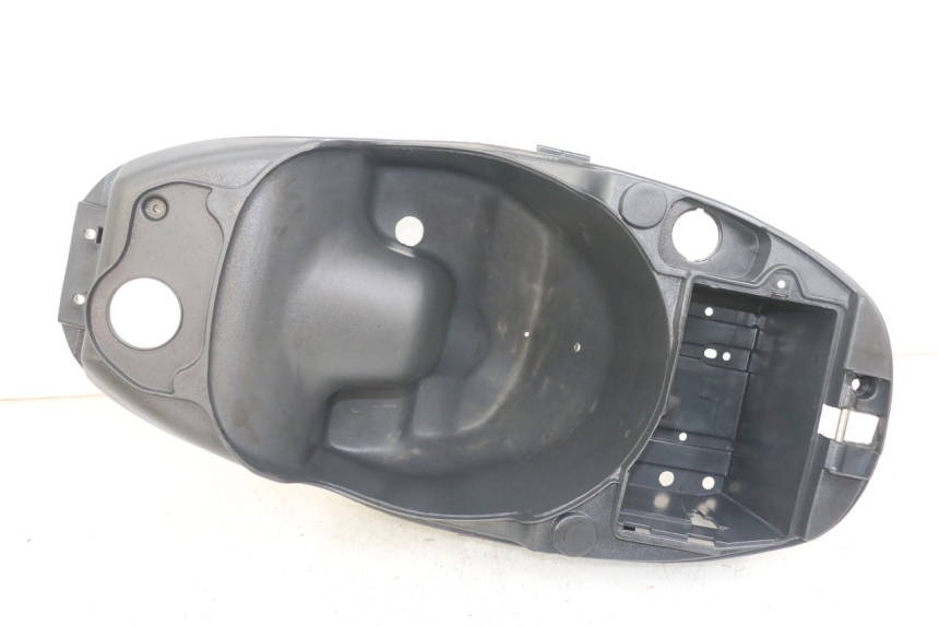 photo de ASIENTO DE ALMACENAMIENTO PIAGGIO LIBERTY 125 (2009 - 2013)
