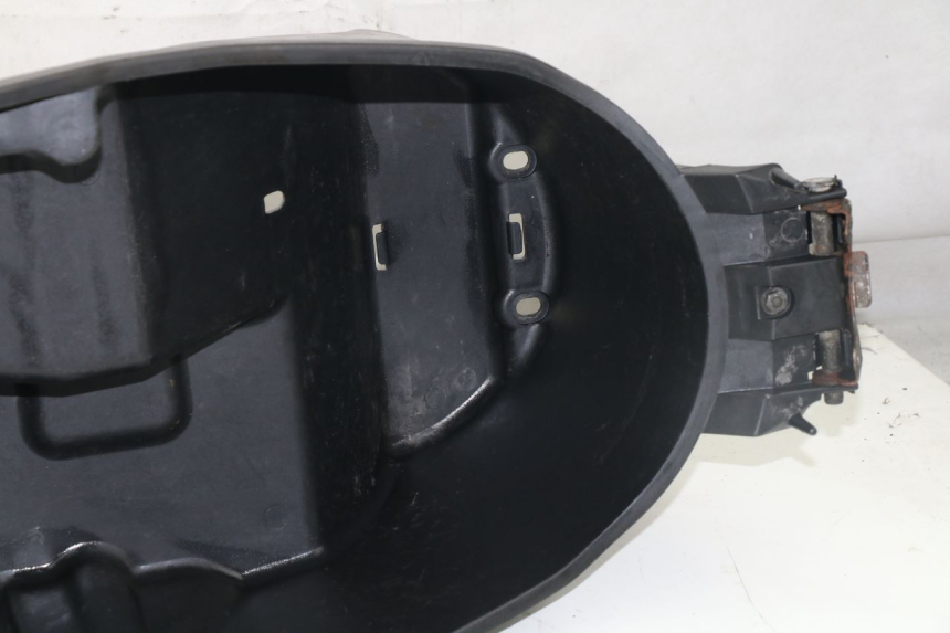 photo de ASIENTO DE ALMACENAMIENTO MBK SKYLINER 125 (1998 - 2001)