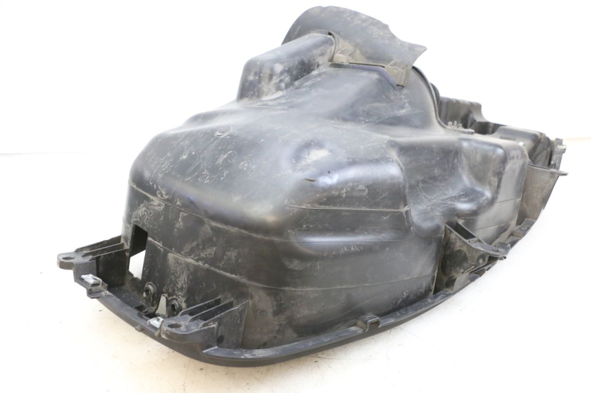 photo de ASIENTO COFRE PIAGGIO MP3 HPE 350 (2018 - 2020) - Primer plano técnico