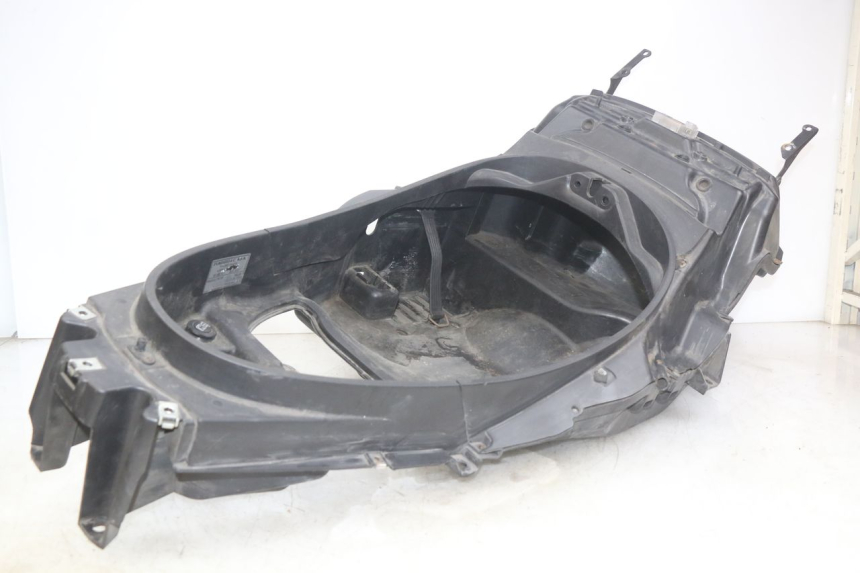 photo de CAJA DEL ASIENTO PIAGGIO MP3 LT 400 (2007 - 2012)