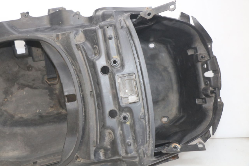 photo de CAJA DEL ASIENTO PIAGGIO MP3 LT 400 (2007 - 2012)