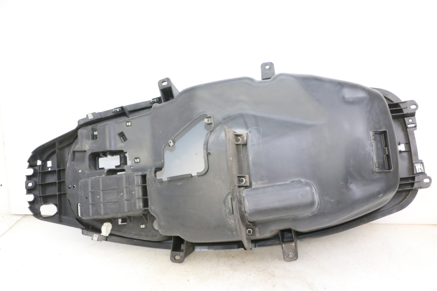 photo de ASIENTO COFRE PIAGGIO MP3 500 (2014 - 2016)