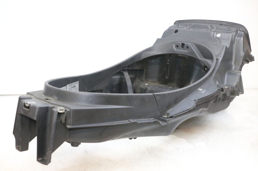 photo de ASIENTO COFRE PIAGGIO MP3 RL 250 (2007 - 2010) - Otra perspectiva