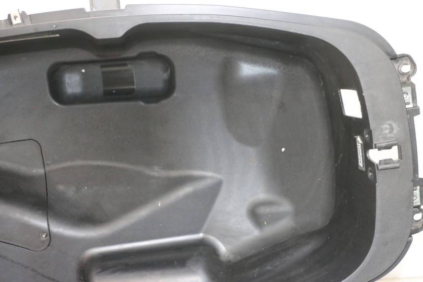 photo de ASIENTO COFRE PIAGGIO MP3 500 (2016 - 2018) - Recambio usado revisado