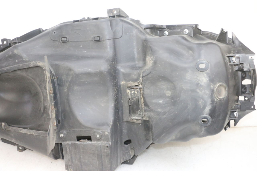 photo de ASIENTO COFRE PIAGGIO MP3 RL 250 (2007 - 2010) - Marcados y referencias originales