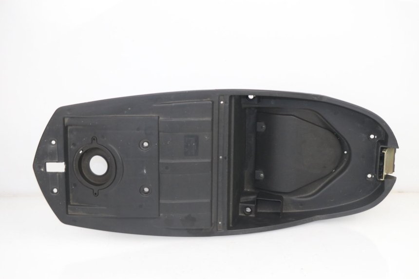 photo de ASIENTO COFRE KEEWAY OUTLOOK 125 (2007 - 2013)